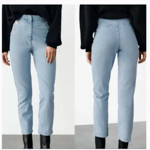 Zara High Waisted Sailor Jeans Light Wash Blue Gold Button Slim Leg XS 6147/157 thumbnail 2