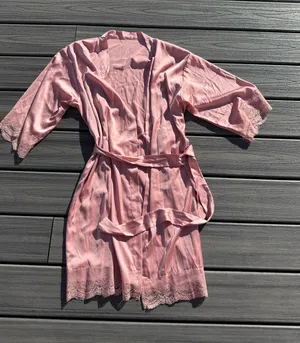 Personal Attendant Silk Robe Pink thumbnail 1