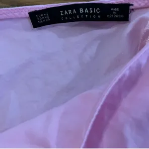 Zara Light Pink Ruffle Bell Sleeve Shift Mini Dress Size: XS thumbnail 5