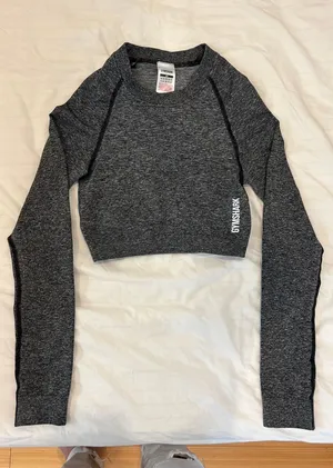 Gymshark Cropped Top Long Sleeve thumbnail 1