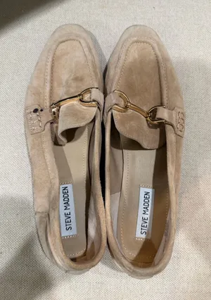 Steve Madden Suede Loafers in Light Beige with Gold Bit thumbnail 1