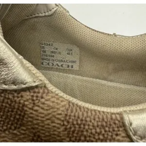 Coach C118‎ Runner Womens Size 8.5 Gold Brown Monogram Metallic Lace Up Sneakers thumbnail 8