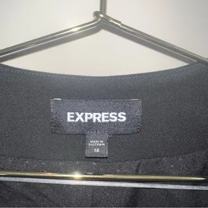 Express Black Cropped Open Front Blazer Size‎ 14 3/4 Sleeve Career Work thumbnail 4