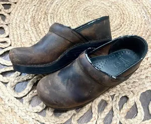Dansko Professional Clog Women's 8M EU38 Brown Antique Oiled thumbnail 2