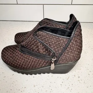 Bernie Mev Zig Zag Woven Wedge Ankle Bootie‎ Bronze Metallic Black 38 or 7 thumbnail 3