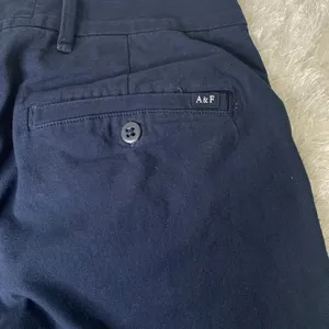Abercrombie & Fitch Blue Stretch Cotton Bermuda Shorts Sz 29 thumbnail 4