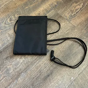 LL Bean Black‎ Nylon Neck Wallet Travel Pouch Crossbody Passport Organizer Bag thumbnail 9
