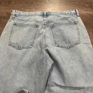 Abercrombie & Fitch Light Blue Wide Leg Jeans thumbnail 8