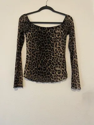 Forever 21 Leopard Top thumbnail 2