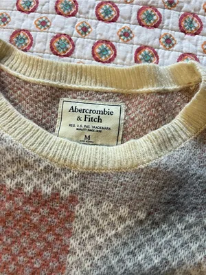 Abercrombie + Fitch Patchwork Knit Mohair Blend Crewneck Sweater size medium thumbnail 2
