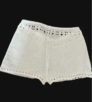prettylittlething white knit shorts thumbnail 3