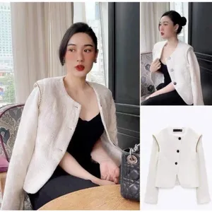 ZARA Pronounced Shoulder Textured Jacket Ecru Cream Wood Buttons Size XS Rare thumbnail 2