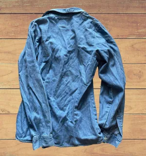 Vintage Women’s Denim Button Down Shirt Blue Size M thumbnail 3