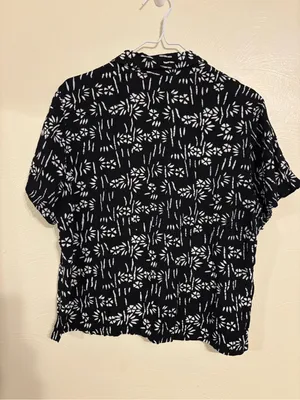 Orvis Women’s Large Black White Batik Print Rayon Button Front Shirt thumbnail 7