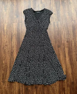 Jones Wear Black White Polka Dot Midi Dress V-Neck Fit and Flare Stretch- Size 6 thumbnail 1