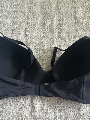 Skims Black Wireless Bra thumbnail 5