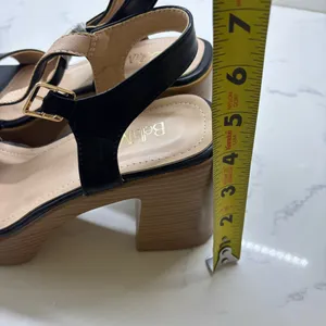Bella Marie Black Square Toe Block Heel Sandals Size 9 NWOT Minimalist Sleek thumbnail 8