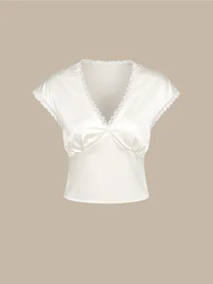 Rihoas Apricot V Neck Lace Satin Tee thumbnail 6