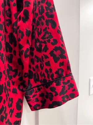 Cabernet red and black Satin Leopard Print Button Down Pajama Top Size M thumbnail 3