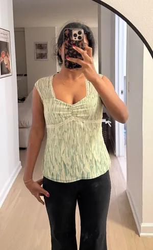 Axcess Pale Green Printed Ruched Camisole thumbnail 1