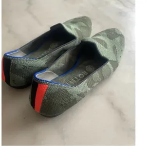 Rothy's The Loafers Olive Green Flats thumbnail 4