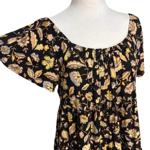 Old Navy Tiered Swing Mini Dress Women M Floral Boho-Chic Cottage Peasant‎ thumbnail 2