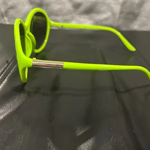 Lime Green Oversized Sunglasses thumbnail 6