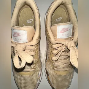 Nike Air Max SC Athletic Training Shoes In Sesame/Pink Oxford-sail thumbnail 6