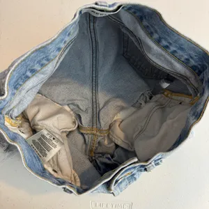 AGOLDE Parker Distressed‎ Denim Cut Off Shorts Light Wash Blue size 26 thumbnail 8