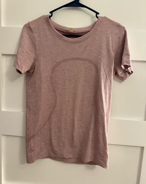 Lululemon Swiftly Tech Short Sleeve thumbnail 1