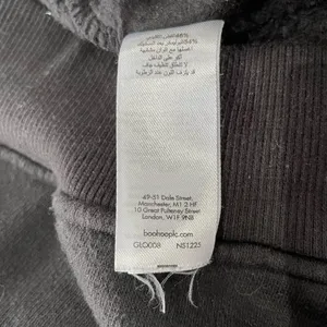 Pretty Little Thing Solid Black Relaxed Fit Hoodie Sweatshirt Size Small thumbnail 16