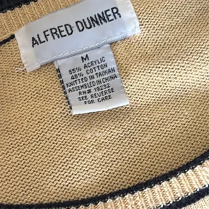 Vintage Alfred Dunner Yellow and Black Floral Cardigan Sweater Medium thumbnail 9
