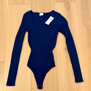 NWT Abercrombie Bodysuit thumbnail 1