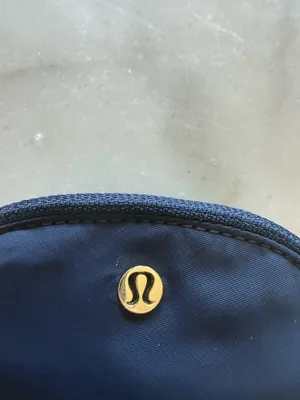 Lululemon card pouch  thumbnail 4