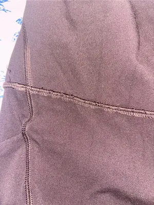 Brown Lululemon Leggings size 6 with side pockets thumbnail 4