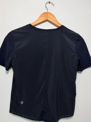 Lululemon Lightweight Stretch Running T-Shirt thumbnail 3
