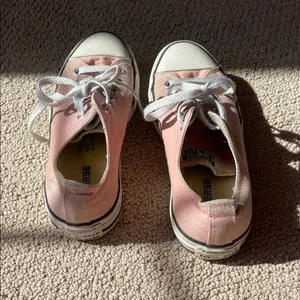 Pink Low-Top Converse Sneakers thumbnail 3