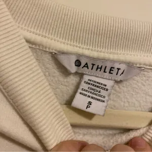Athleta Off-White Super Soft Pullover size Small thumbnail 6