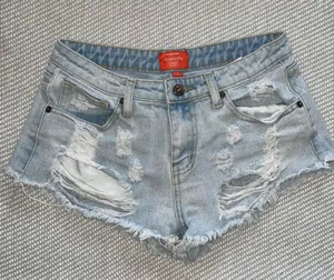 Fray Hem Light Wash Denim Distressed Ripped Cut Off Jean Shorts Sz S Sihnderella thumbnail 1