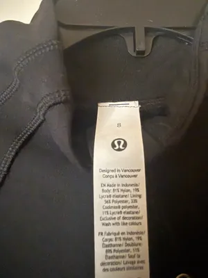Lululemon Define Black Jacket Cropped thumbnail 4