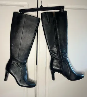 Bandolino Black Leather Knee High Heeled Boots thumbnail 1
