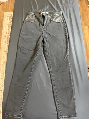 Abercrombie Skinny Ankle Curve Love High-Rise thumbnail 1