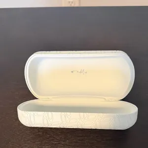 Oakley White Textured Eyewear Case Hard Shell Sunglasses Glasses Protective thumbnail 2