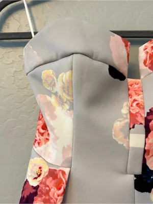 Keepsake the label divide floral flower bloom strapless tulip dress size XS thumbnail 8