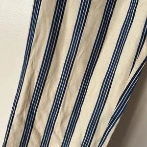 NWT Express High Rise Paperbag Ankle Pants Cream Blue Stripe Size 4 thumbnail 5