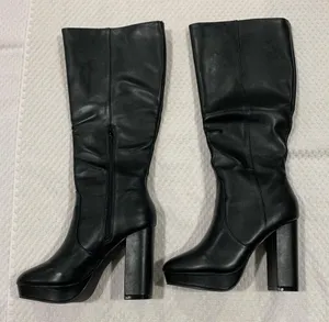 SHOEDAZZLE Elegant Black Knee-High Women's Boots thumbnail 1