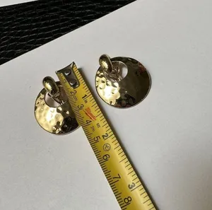 Pretty Clip-on Clip On Earrings Gold Tone Door Knocker Style thumbnail 5