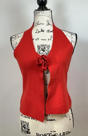 Unbranded Rosette Halter Top Women Small Red Fair‎ Knit 3D Flower Split Front thumbnail 1