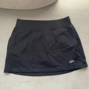 Alo Yoga Accolade Skirt Black S thumbnail 2
