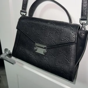 Michael Kors Satchel thumbnail 2